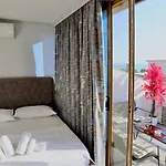 Sea View *